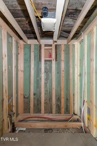 $190,000 | 6563 East Andrew Johnson Highway, Whitesburg, TN 37891