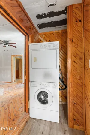 $165,000 | 6563 East Andrew Johnson Highway, Whitesburg, TN 37891