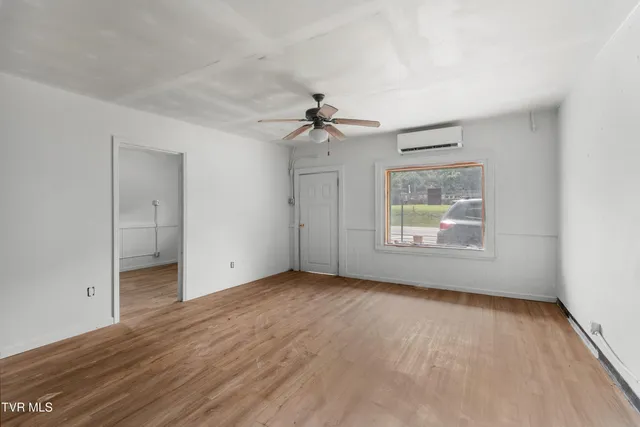 $190,000 | 6563 East Andrew Johnson Highway, Whitesburg, TN 37891