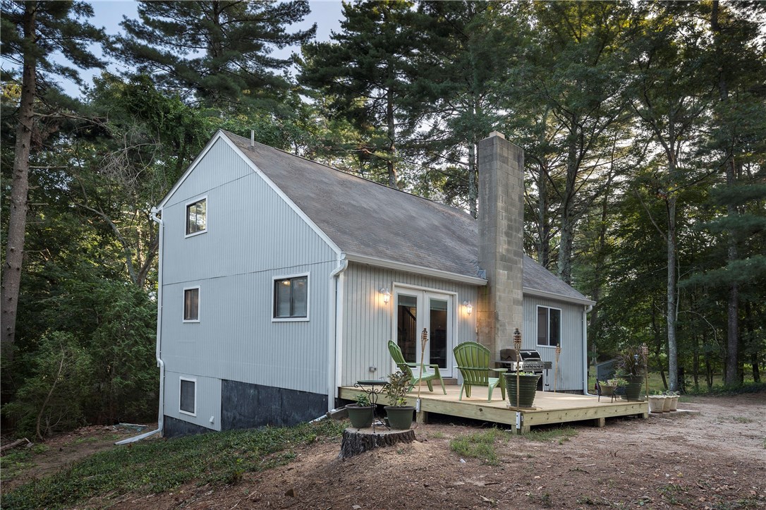 10 Kearns Road Glocester, RI 02814 - Photo 2 of 27 Gallery Image 2