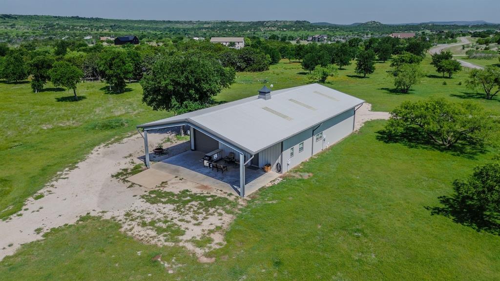 1049 Hells Gate Loop Strawn, TX 76475 - Photo 4 of 30