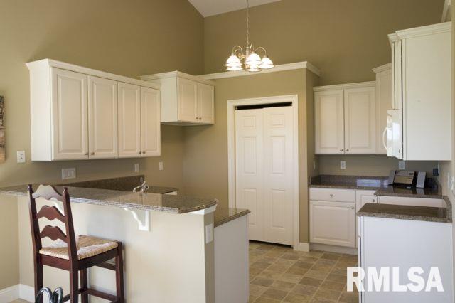 3321 Baton Rouge Road Muscatine, IA 52761 - Photo 5 of 5 Gallery Image 5
