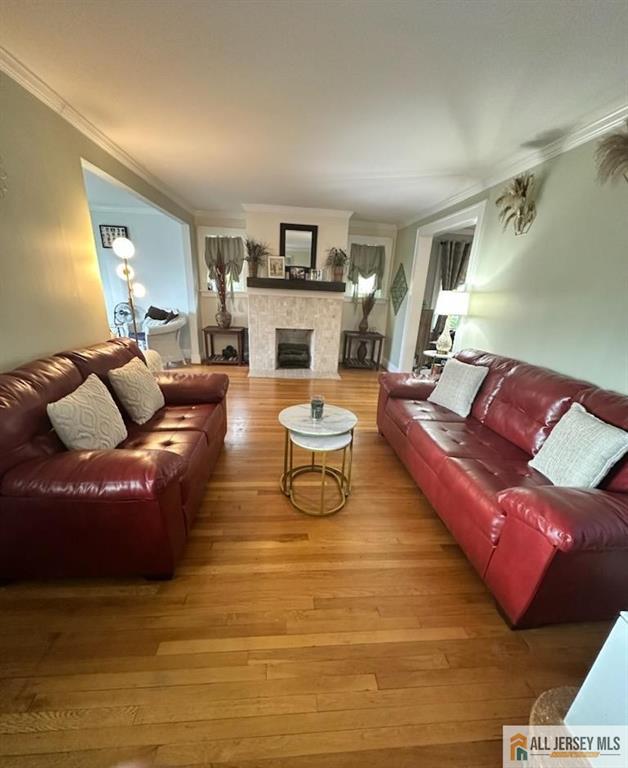 12 6th Street Edison, NJ 08837 - Photo 9 of 43 Gallery Image 9