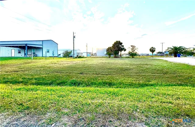 a big yard with lots of green space