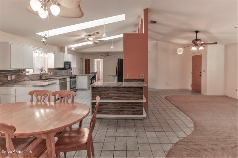 212 3rd Avenue Melbourne Beach, FL 32951 - Photo 3 of 8 04