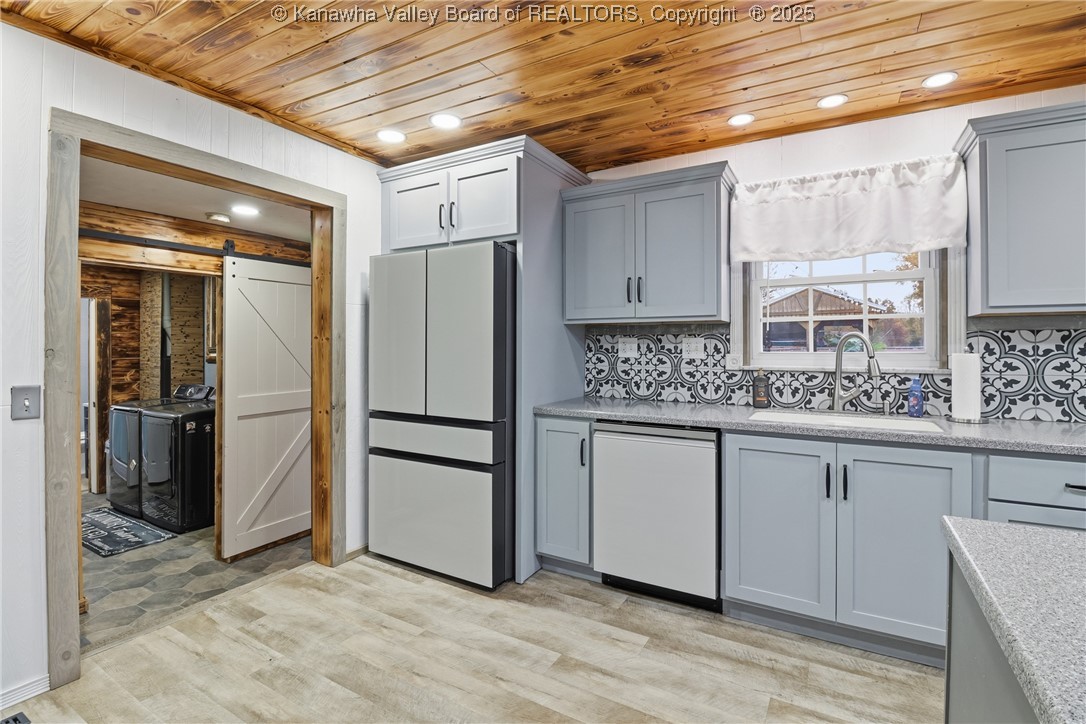 448 Kirby Road Milton, WV 25541 - Photo 19 of 48 Gallery Image 19