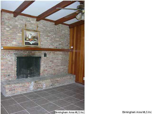 3965 Hilltop Road Southeast Bessemer, AL 35022 - Photo 12 of 22
