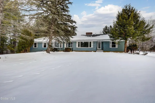 $475,000 | 179 Steadwell Road, Amsterdam, NY 12010
