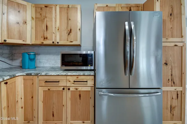 $475,000 | 179 Steadwell Road, Amsterdam, NY 12010