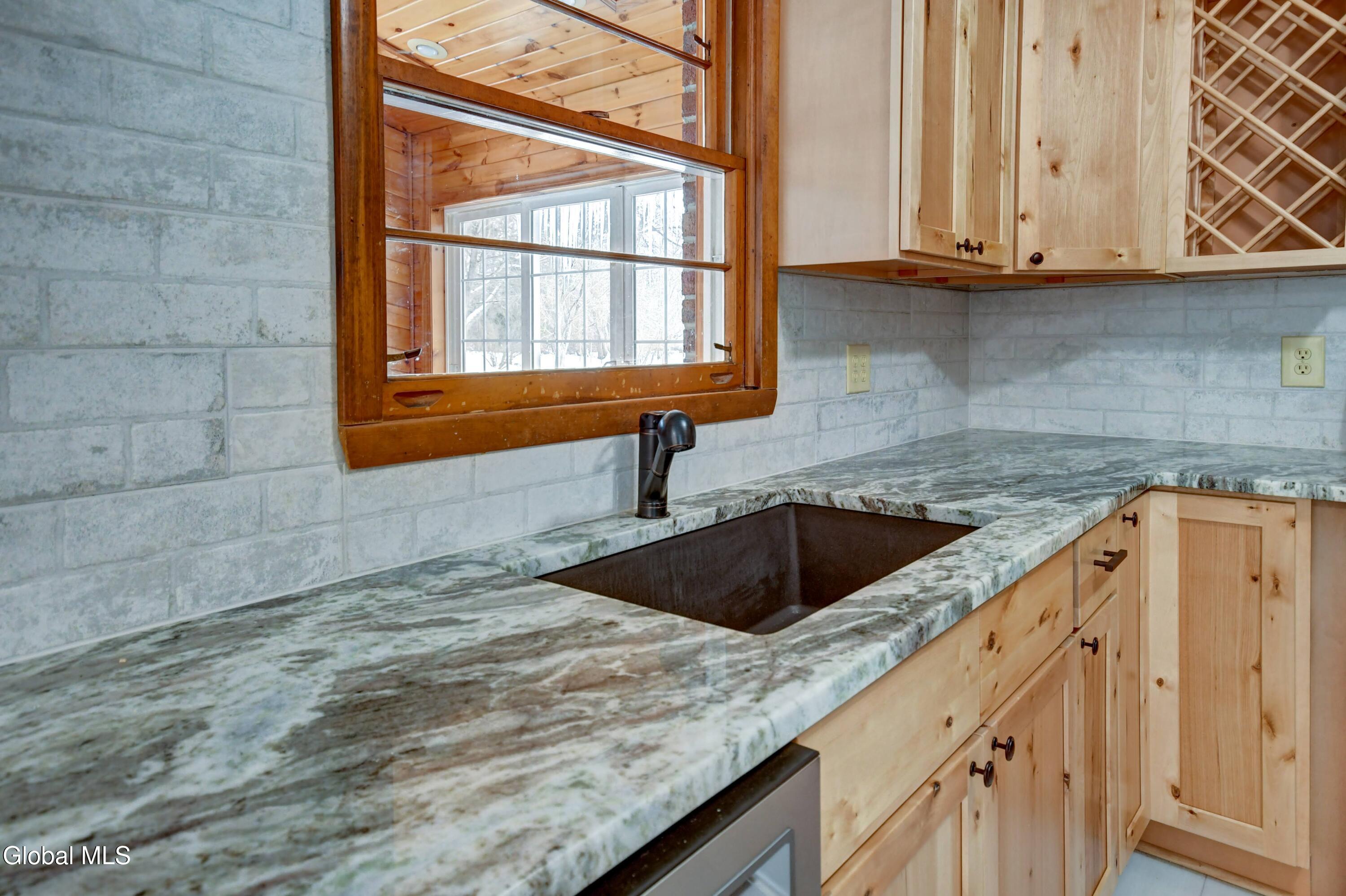 179 Steadwell Road Amsterdam, NY 12010 - Photo 21 of 84 179 Steadwell Rd-91
