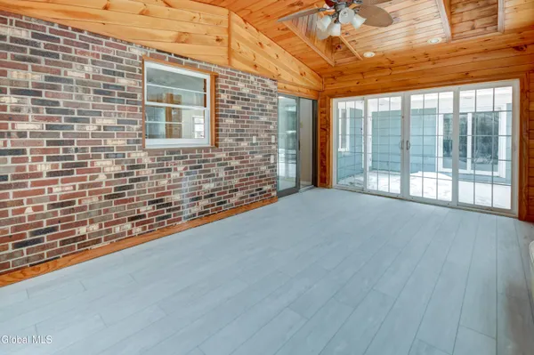 $425,000 | 179 Steadwell Road, Amsterdam, NY 12010