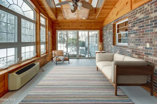 $425,000 | 179 Steadwell Road, Amsterdam, NY 12010