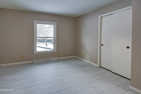 $425,000 | 179 Steadwell Road, Amsterdam, NY 12010