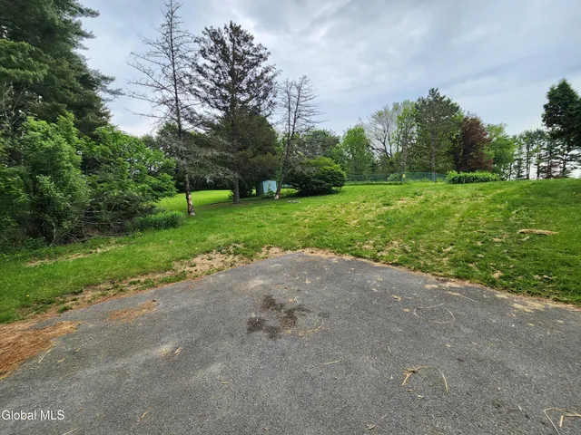 $475,000 | 179 Steadwell Road, Amsterdam, NY 12010