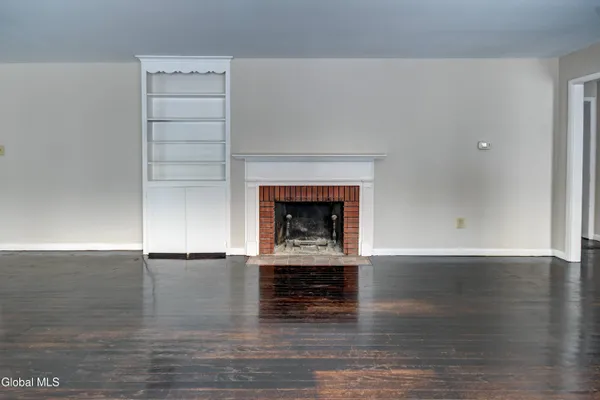 $425,000 | 179 Steadwell Road, Amsterdam, NY 12010