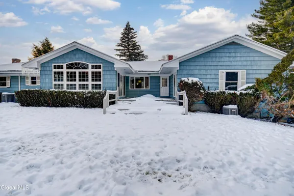 $425,000 | 179 Steadwell Road, Amsterdam, NY 12010