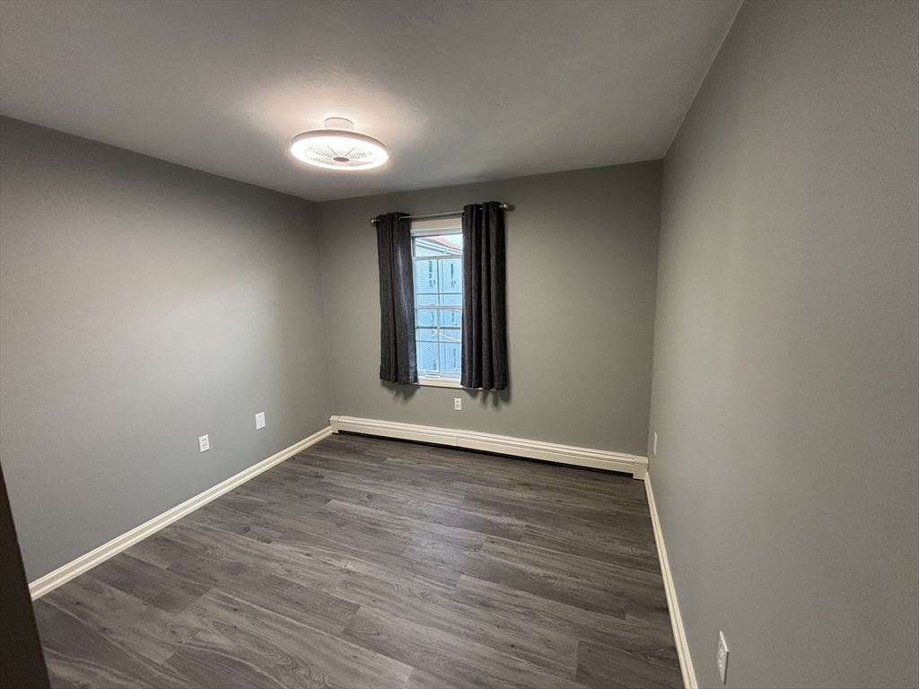 33 Sigel Street, Unit B Worcester, MA 01610 - Photo 19 of 29