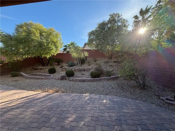 $3,500 | 5501 Alden Bend Drive, Las Vegas, NV 89135