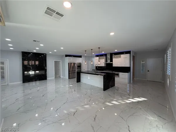 $3,500 | 5501 Alden Bend Drive, Las Vegas, NV 89135