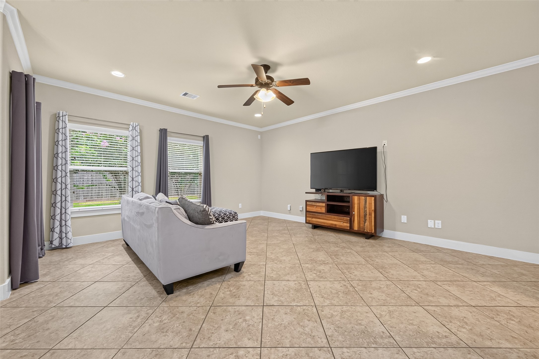 20623 Alfonso Court Spring, TX 77388 - Photo 10 of 34