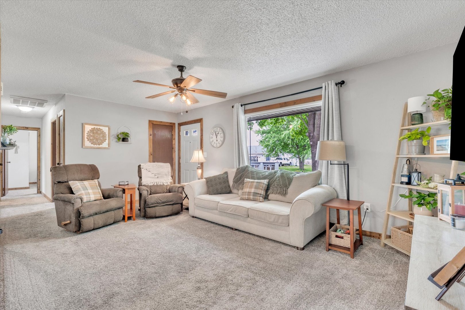 107 4th Street Calamus, IA 52729 - Photo 20 of 41