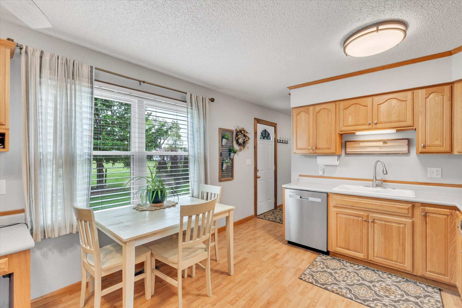 107 4th Street Calamus, IA 52729 - Photo 25 of 41