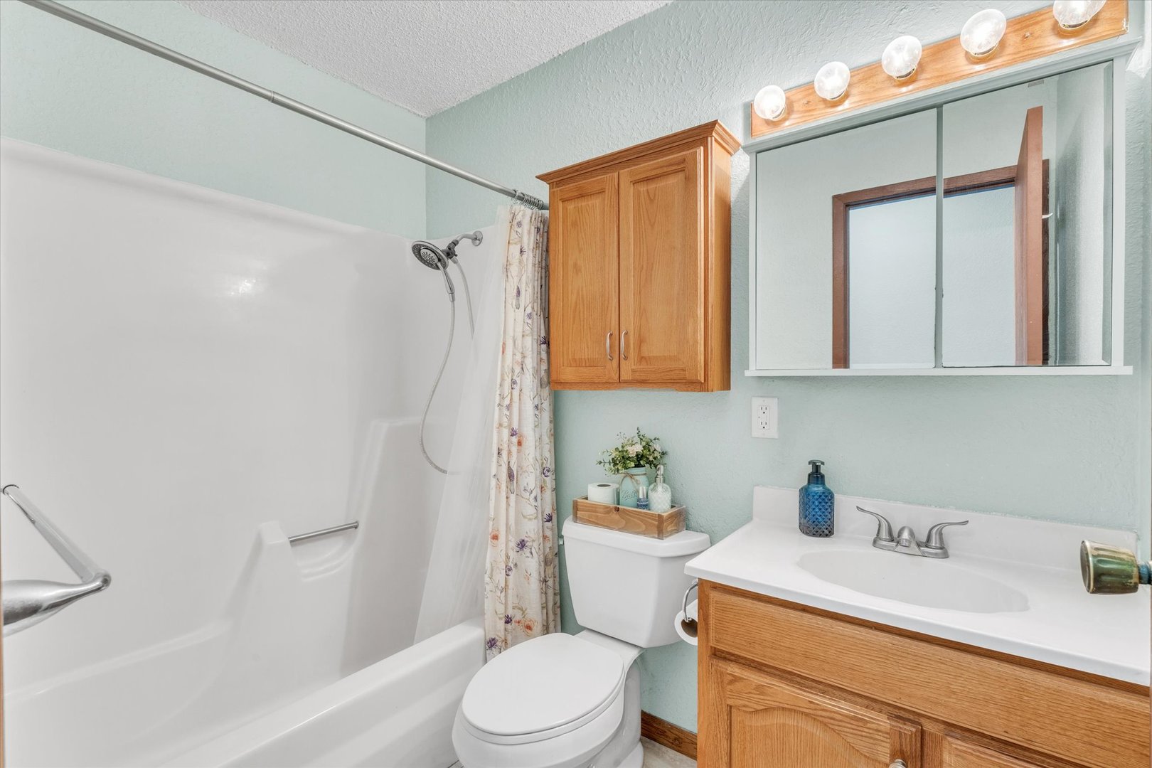 107 4th Street Calamus, IA 52729 - Photo 37 of 41