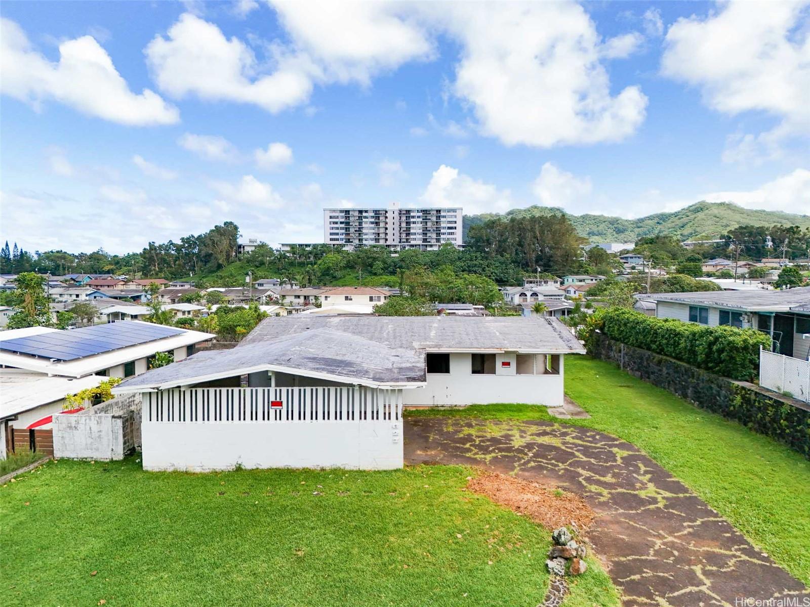 45-627 Anoi Road Kaneohe, HI 96744 - Photo 3 of 25 Survey pins are in place for Buyer review.