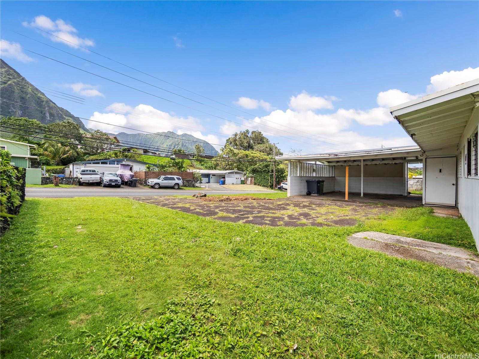 45-627 Anoi Road Kaneohe, HI 96744 - Photo 9 of 25 Mostly level lot with easy access for construction
