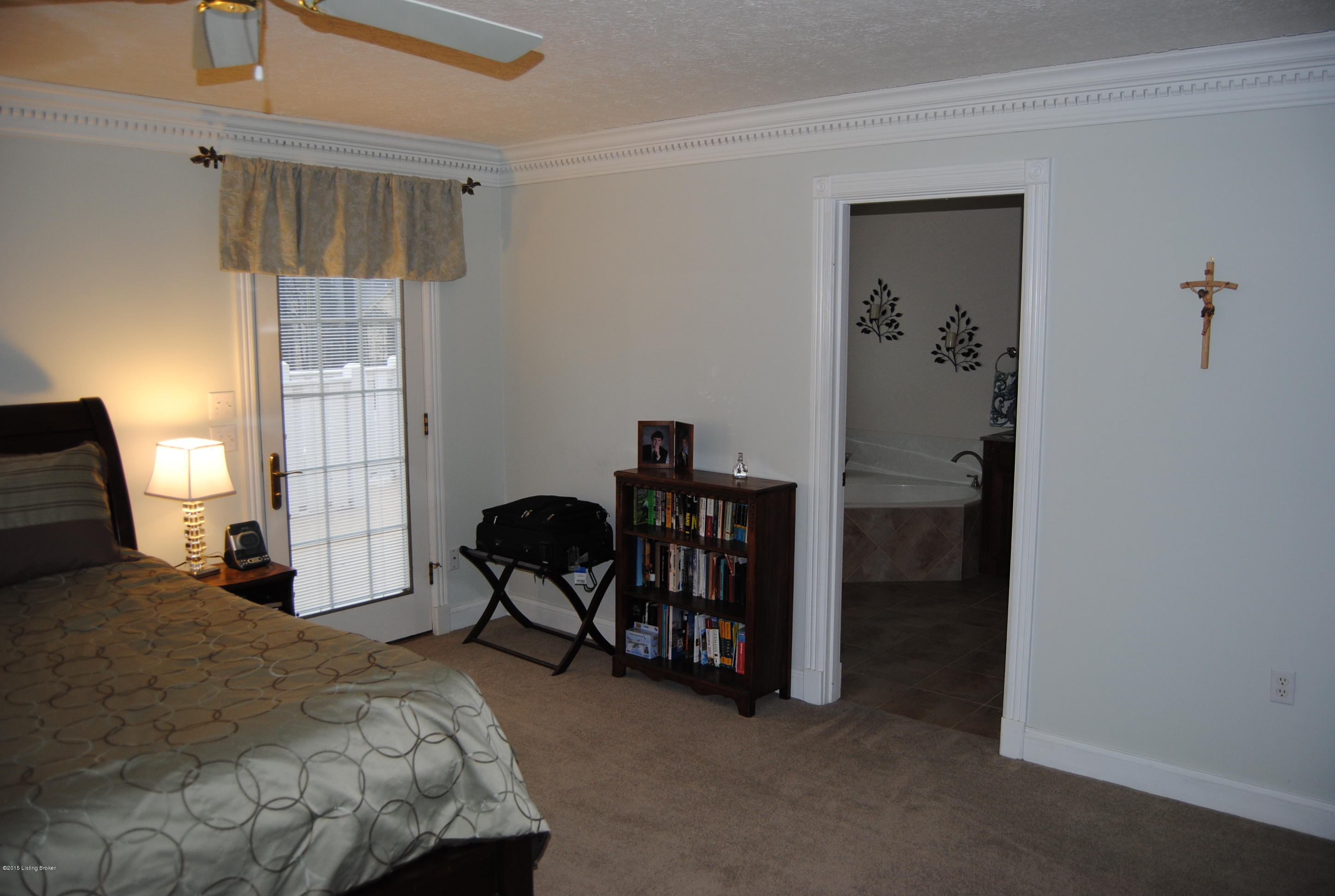 705 Foxfire Road Elizabethtown, KY 42701 - Photo 25 of 35 Master BR looking towards bath