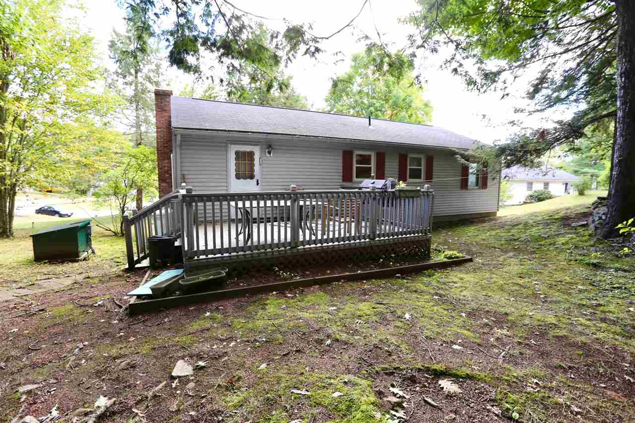8 Clyde Road Derry, NH 03038 - Photo 32 of 33