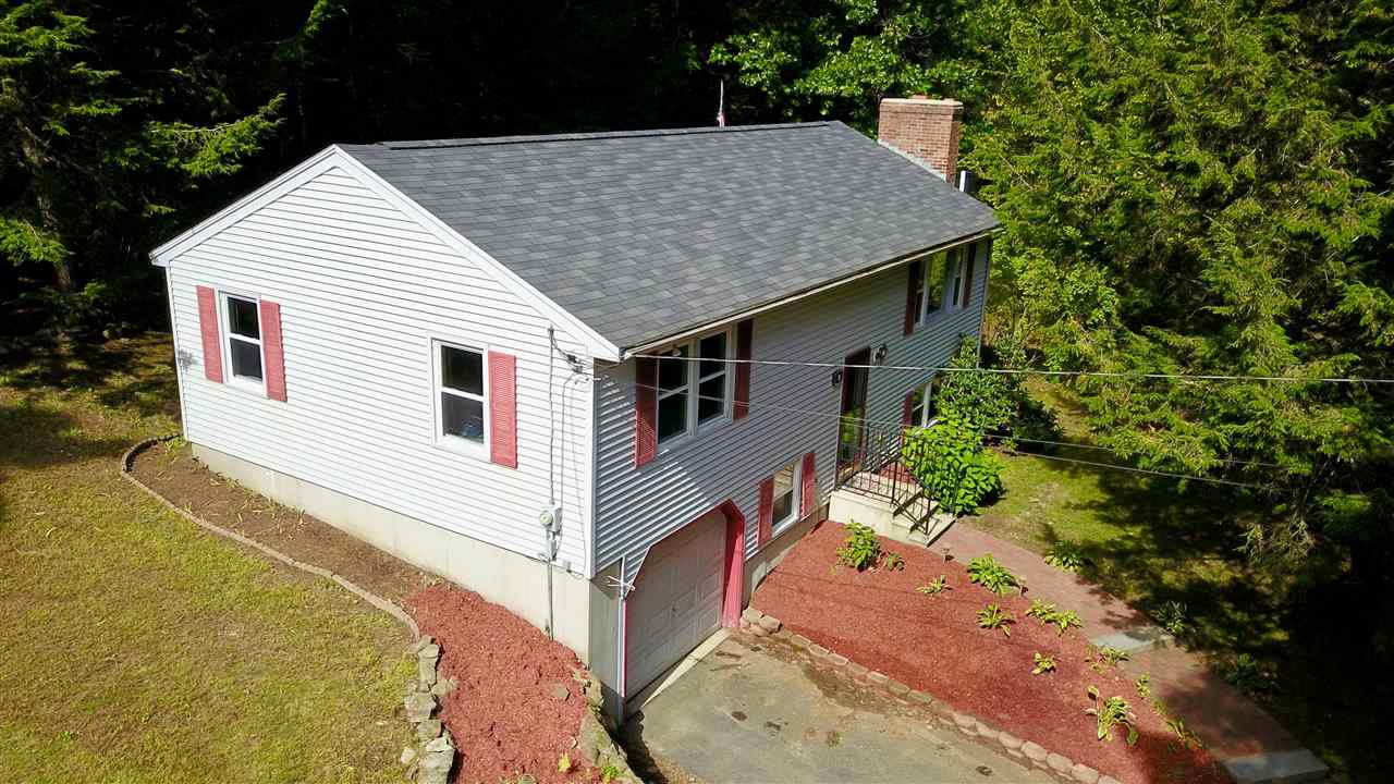 8 Clyde Road Derry, NH 03038 - Photo 6 of 33