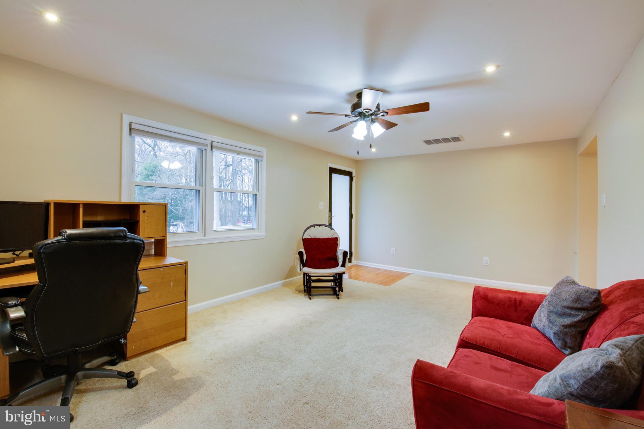 1313 Maple Avenue Baltimore, MD 21221 - Photo 10 of 33 Gallery Image 10