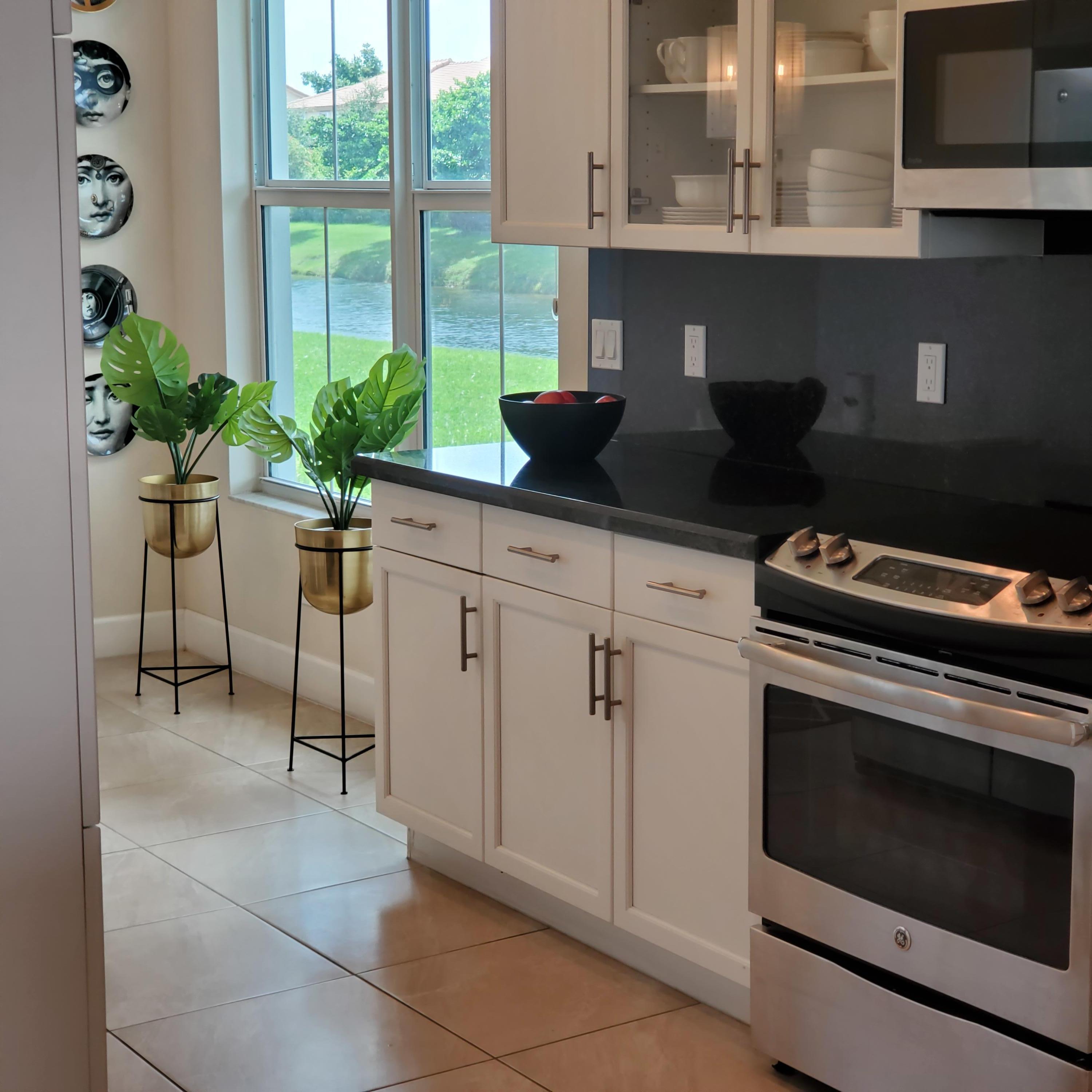 6712 Quiet Wave Trail, Unit 47 Boca Raton, FL 33433 - Photo 5 of 20 kitchen