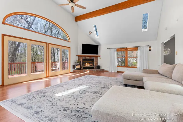 $499,900 | 14045 28th Street, Lowell, MI 49331