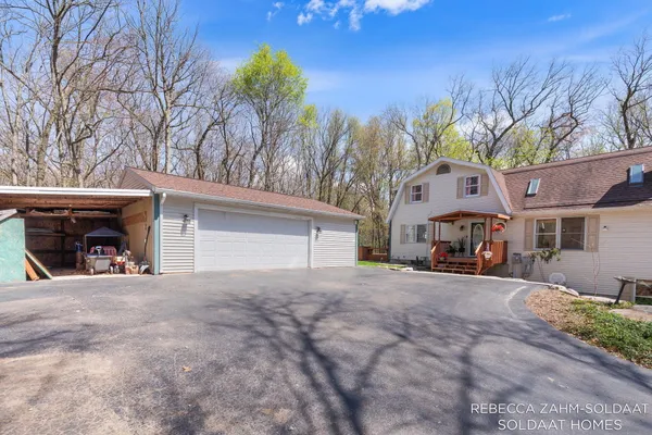 $499,900 | 14045 28th Street, Lowell, MI 49331