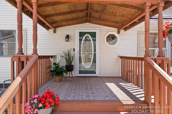 $499,900 | 14045 28th Street, Lowell, MI 49331