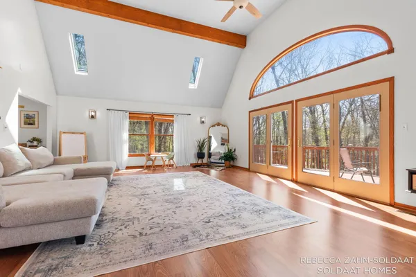 $499,900 | 14045 28th Street, Lowell, MI 49331