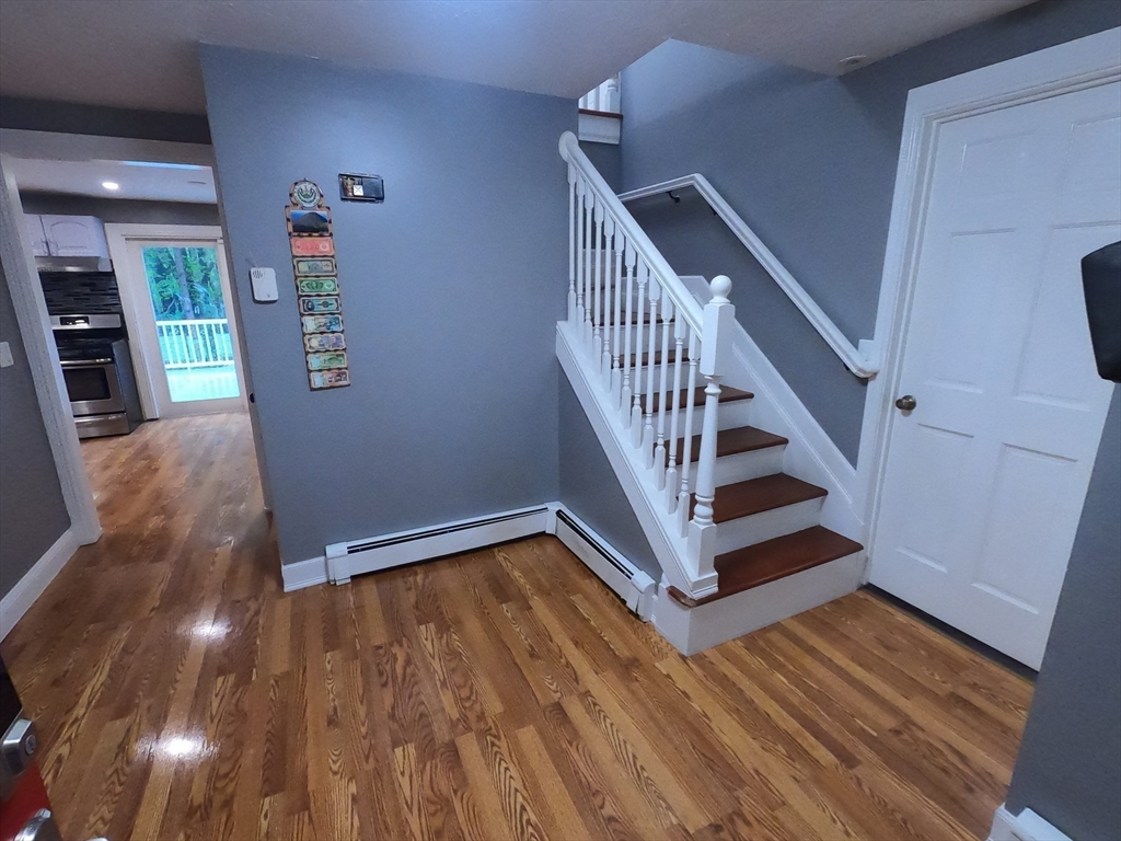 38 Vega Road Marlborough, MA 01752 - Photo 8 of 23 Gallery Image 8