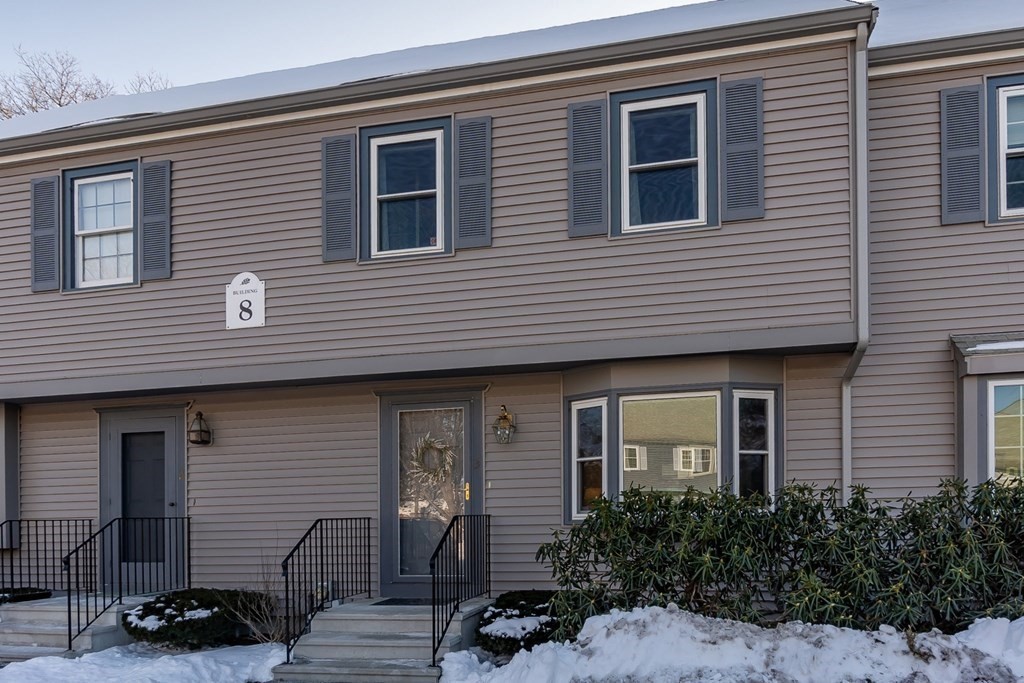 8 Oak Ridge Drive, Unit 3 Maynard, MA 01754 - Photo 1 of 30 Gallery Image 1