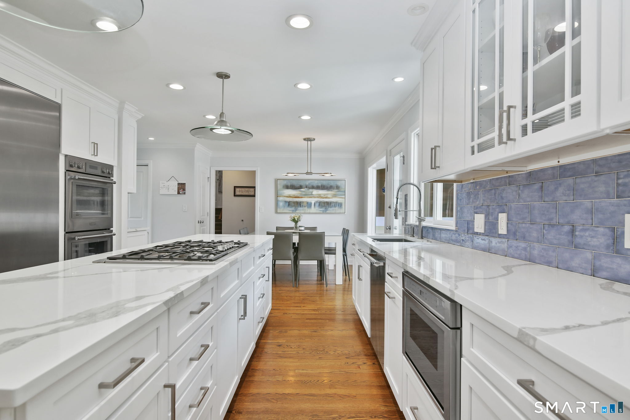 39 Wedgemere Road Stamford, CT 06905 - Photo 8 of 35 Gallery Image 8