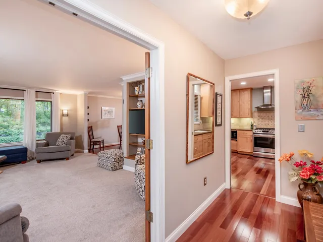 $410,000 | 2300 Dahl Court East, Maplewood, MN 55119