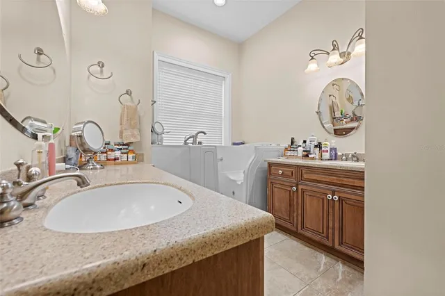 $925,000 | 5425 Glorious Trail, Brooksville, FL 34602