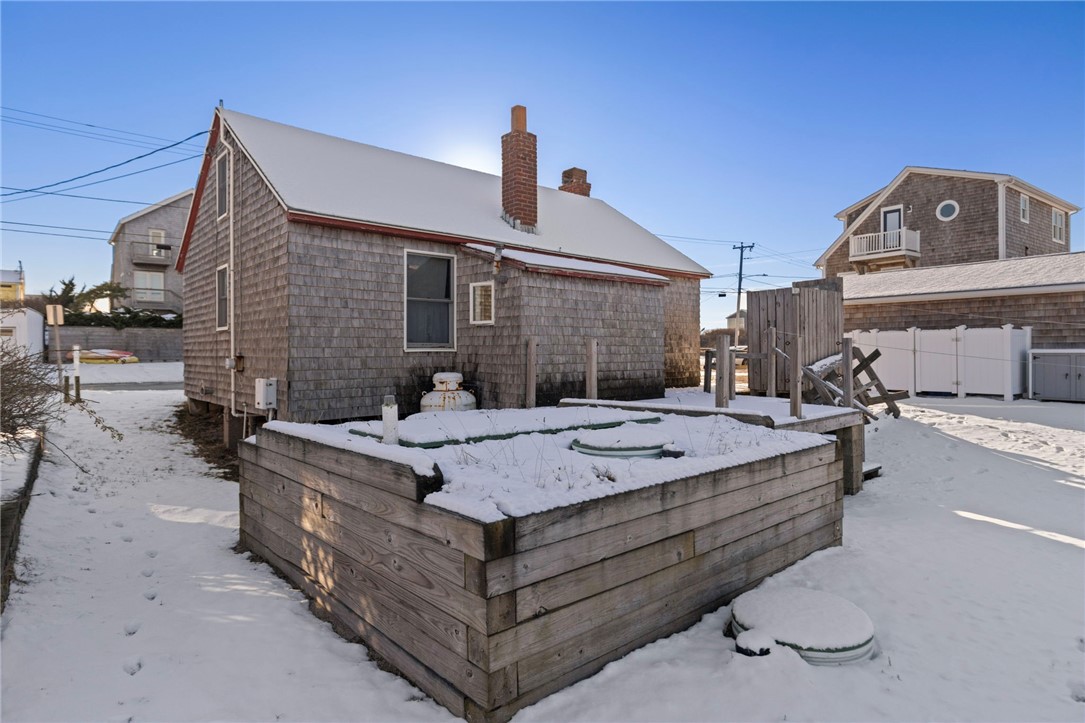 1138 Succotash Road Narragansett, RI 02879 - Photo 12 of 45