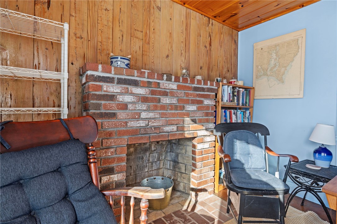 1138 Succotash Road Narragansett, RI 02879 - Photo 21 of 45