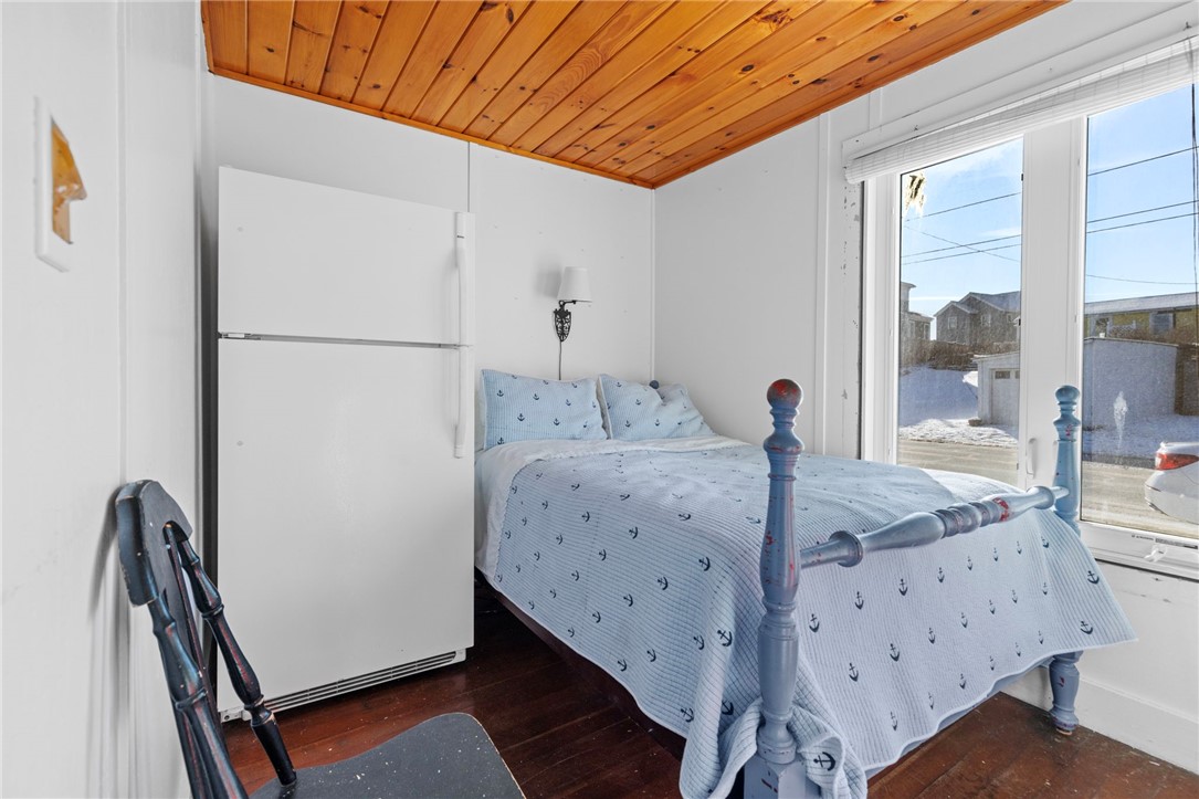 1138 Succotash Road Narragansett, RI 02879 - Photo 30 of 45