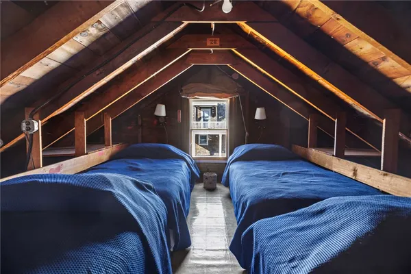 $749,900 | 1138 Succotash Road, Narragansett, RI 02879