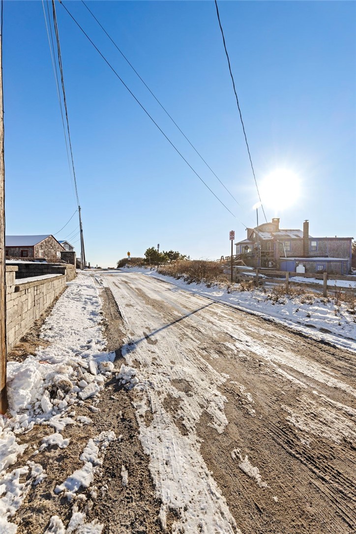 1138 Succotash Road Narragansett, RI 02879 - Photo 6 of 45