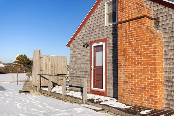 $749,900 | 1138 Succotash Road, Narragansett, RI 02879