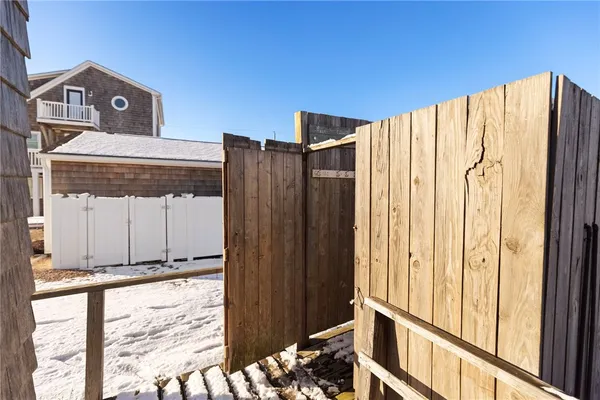 $749,900 | 1138 Succotash Road, Narragansett, RI 02879